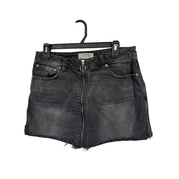 We The Free High-Waisted Black Denim Mini Skirt With Frayed Hem & Front Zipper C - Picture 1 of 9